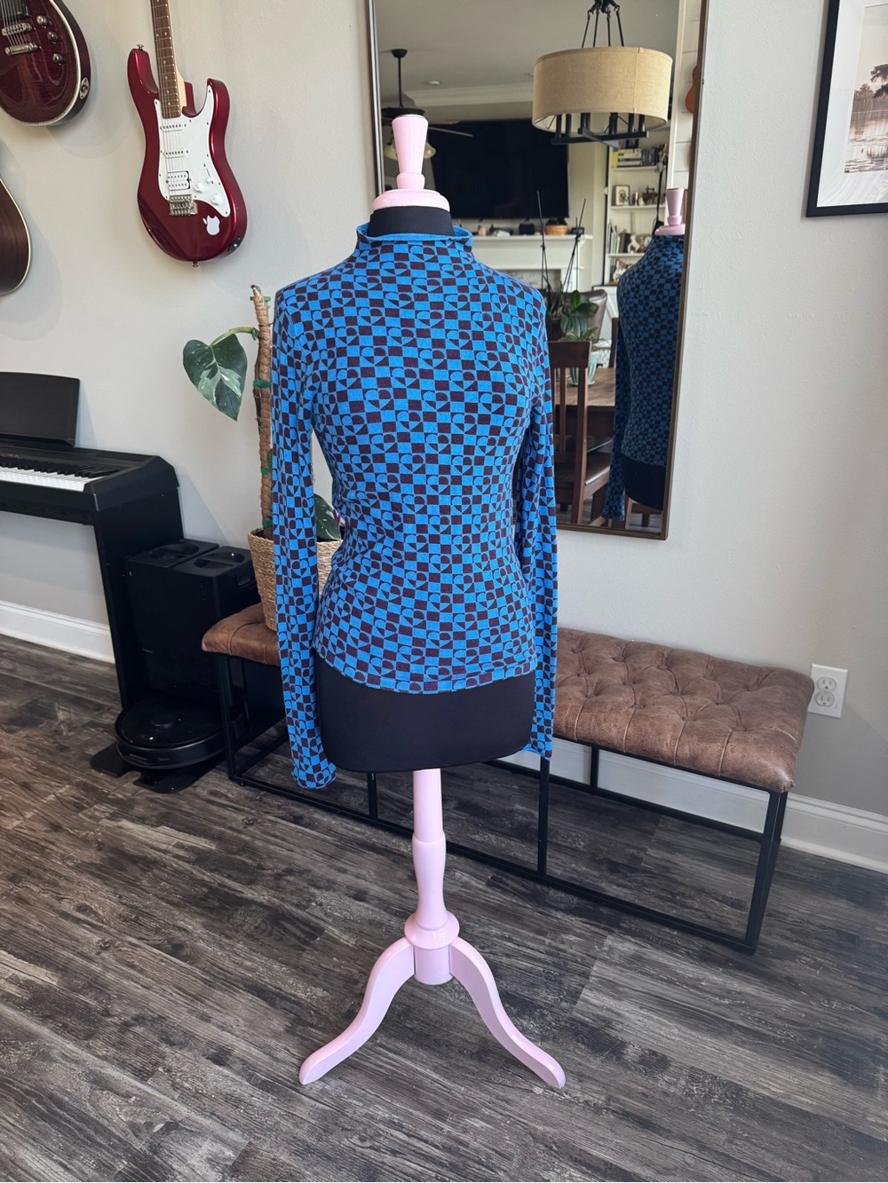Urban Outfitters Blue and Black Heart Checked Long-Sleeve Mock Neck Top